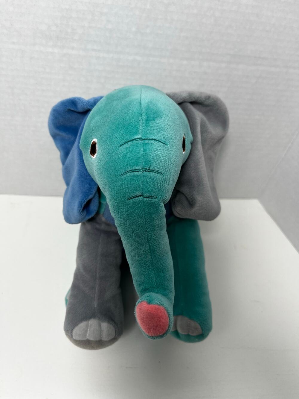 Kohls Cares elephant World of Eric Carle 8" stuffed toy collectable plush book